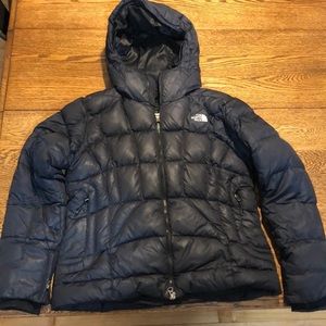 Size Large Northface Puffer Coat with Hood